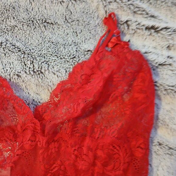 Cacique Lingerie Vintage Women's Red Floral Lace Teddy SZ L - Picture 5 of 8
